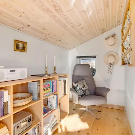 Svenne - 600m From The Sea By Interhome Ferienhaus Stege