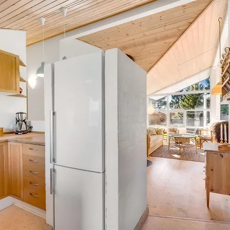 Nyaraló Svenne - 600m From The Sea By Interhome Stege